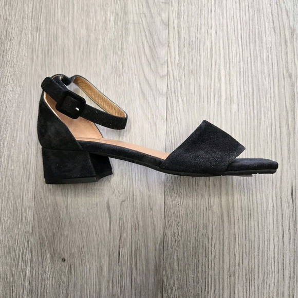 Aquatalia NEW Hildy Open Toed Suede Black Pumps Size 7 Party Office Whimsigoth - Picture 4 of 10